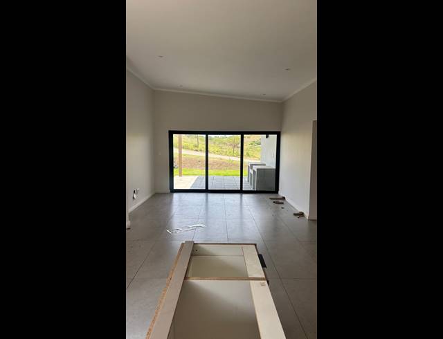 3 BEDROOM HOUSE FOR SALE IN PALM LAKES ESTATE